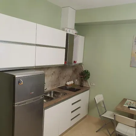 Deni Sea View Appartement Vlorë
