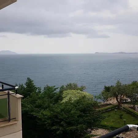 Deni Sea View Appartement *