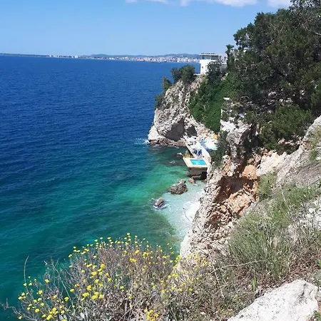 Lägenhet Deni Sea View *