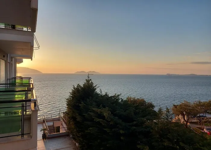 Deni Sea View
