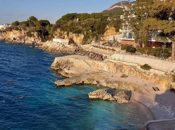 Deni Sea View