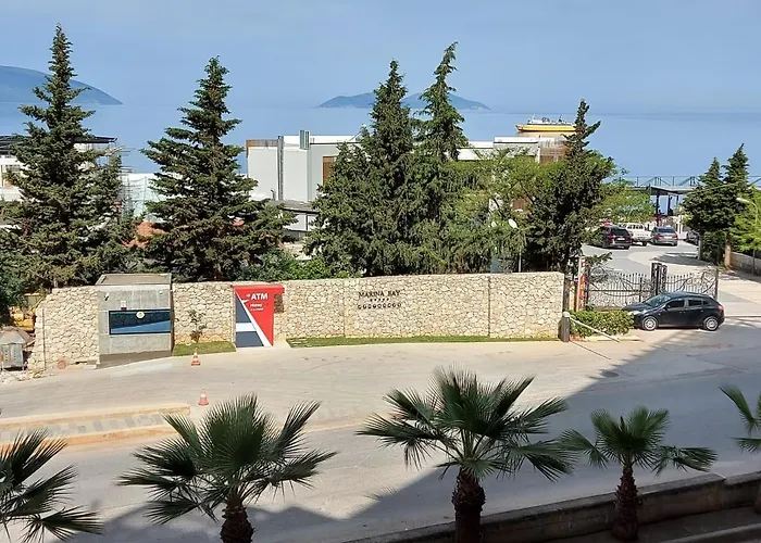 Deni Sea View