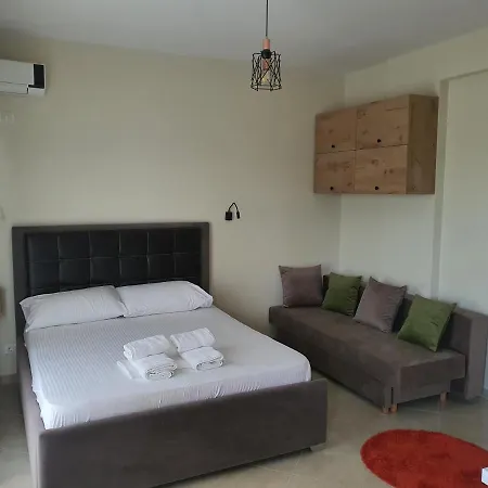 Deni Sea View * Vlorë