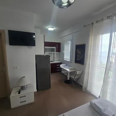 Deni Sea View Apartment