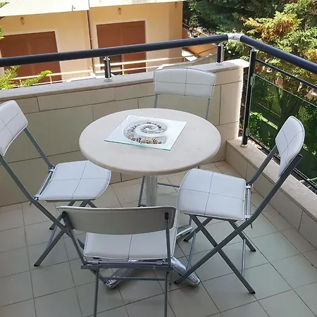 Deni Sea View * Vlorë