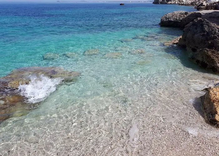 Deni Sea View Appartement Vlorë