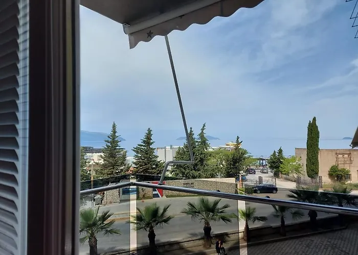 Appartement Deni Sea View Vlorë